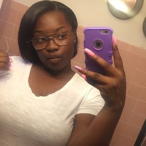 Meet your Posher, Breanna